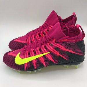 Nike Alpha Menace Elite Football Cleats